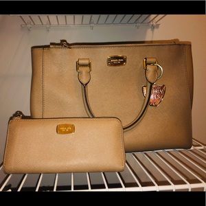 Authentic Micheal Kors bag and Wallet